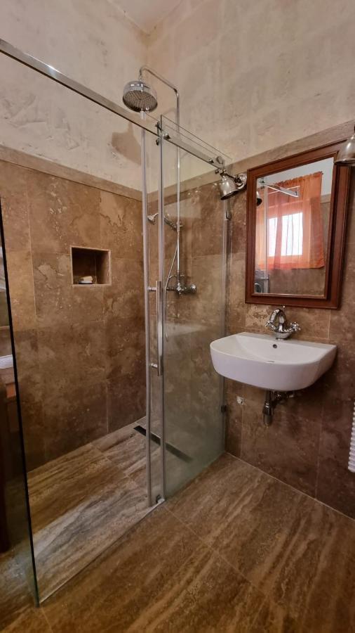 Vallettacharme - 2 Bedrooms Flat In The Heart Of The City Luaran gambar
